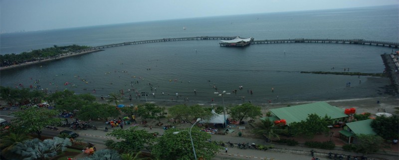 taman pantai ancol.jpg