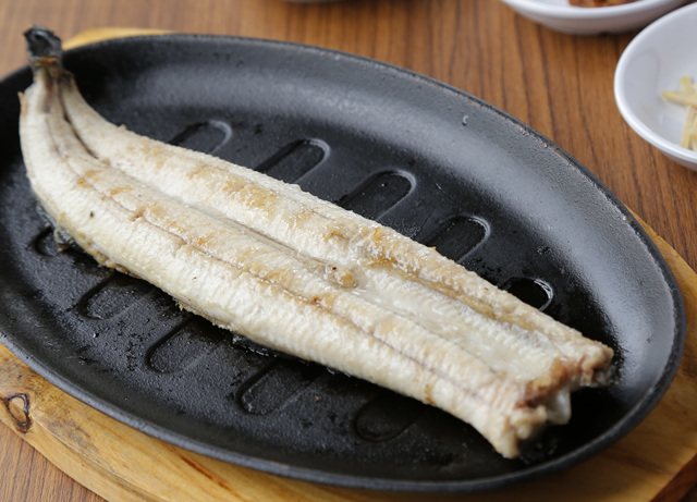 1f40405fdf54921df1fd8c2a387ec801_1476957