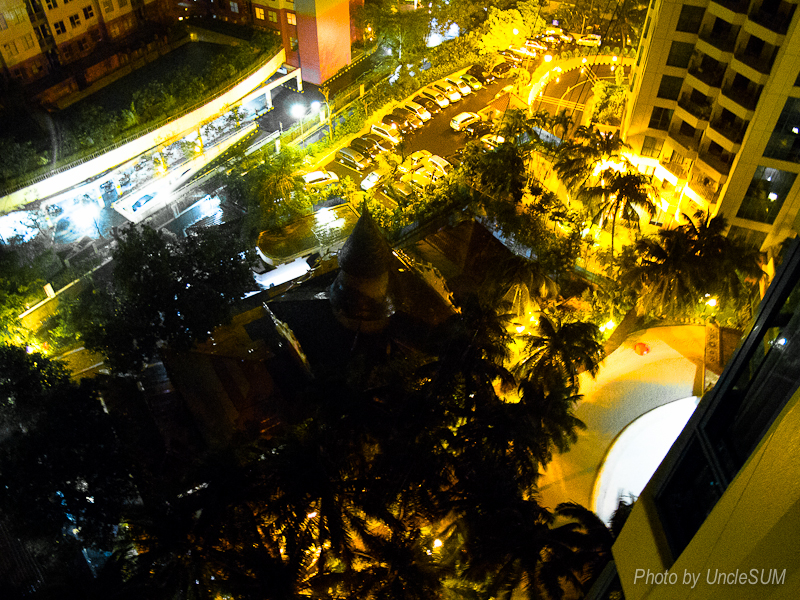 비오는 어제밤, 갑자기 생각이나서 그냥 찍어 보았지요.