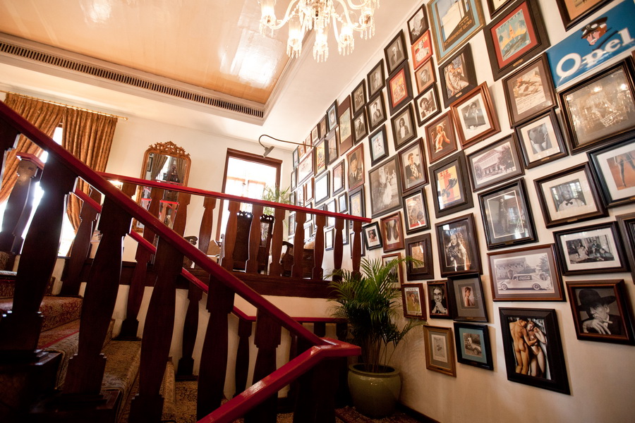 무수한 액자들..