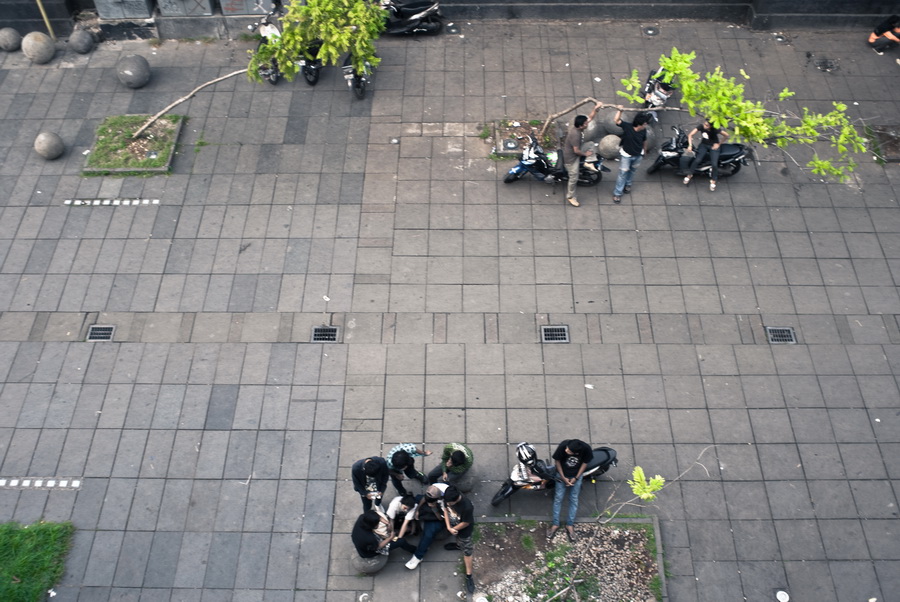 흉가에서 내려다본 거리..